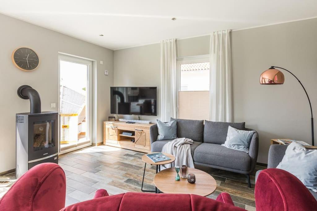 5 Sterne-Ferienhaus Eisvogel Am See Mit Sauna Und Kamin Krakow am See Exteriör bild