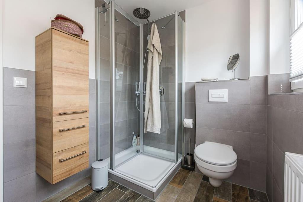 5 Sterne-Ferienhaus Eisvogel Am See Mit Sauna Und Kamin Krakow am See Exteriör bild