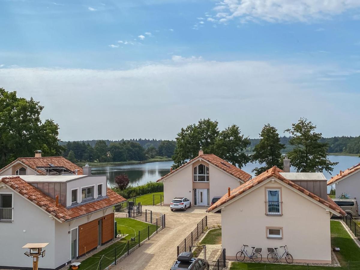 5 Sterne-Ferienhaus Eisvogel Am See Mit Sauna Und Kamin Krakow am See Exteriör bild